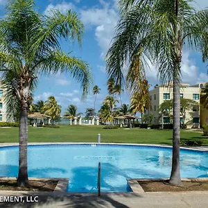 Apartment Upscale At Aquatika Beach & Vacation, Loiza